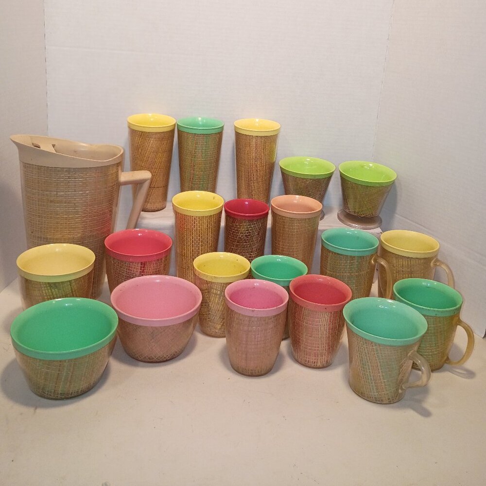 Assorted Lot MCM Raffia/Burlap Melmac Thermal Wear 21 Pieces Varied